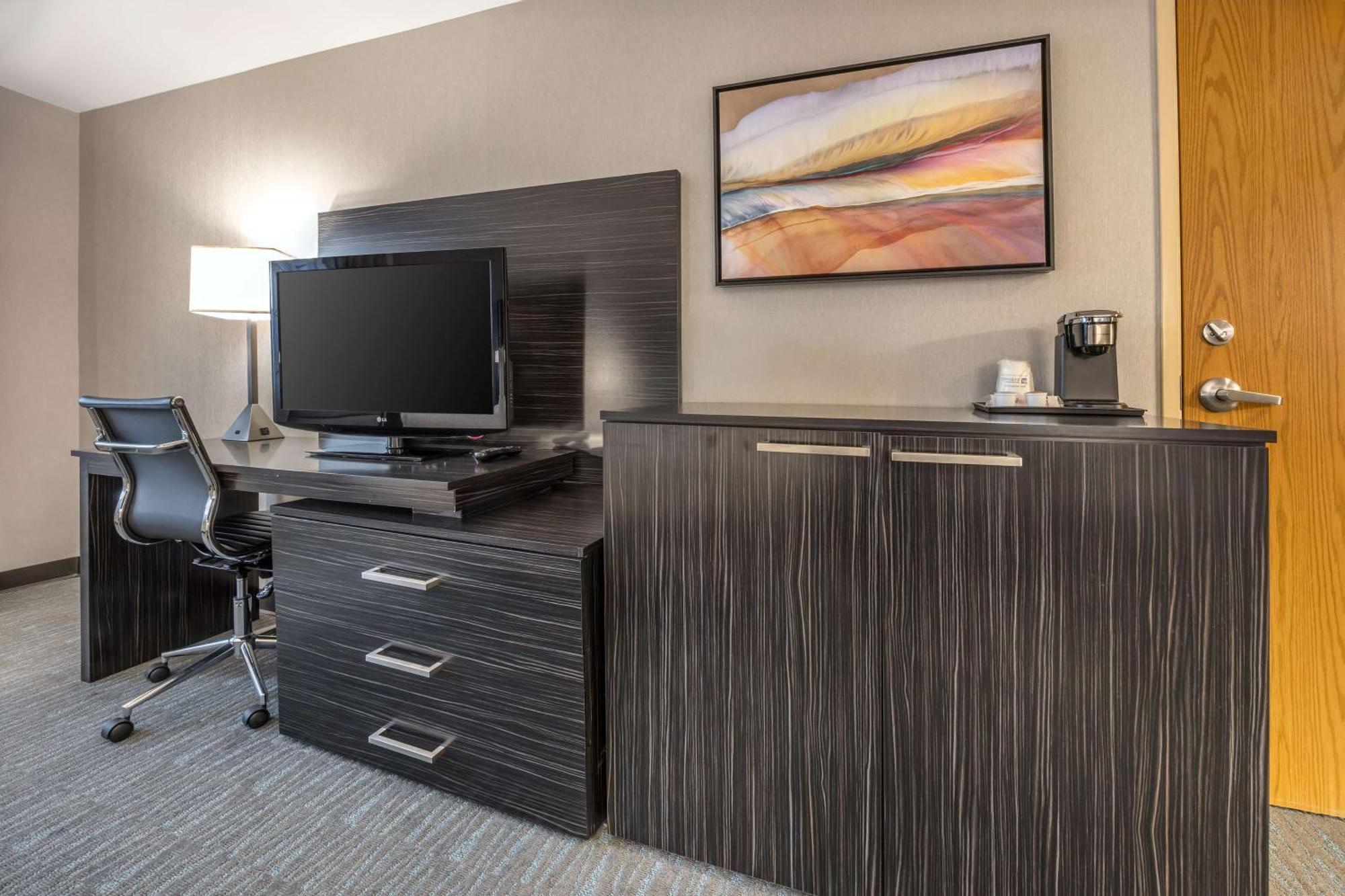 Best Western Plus North Las Vegas Inn & Suites Exterior foto