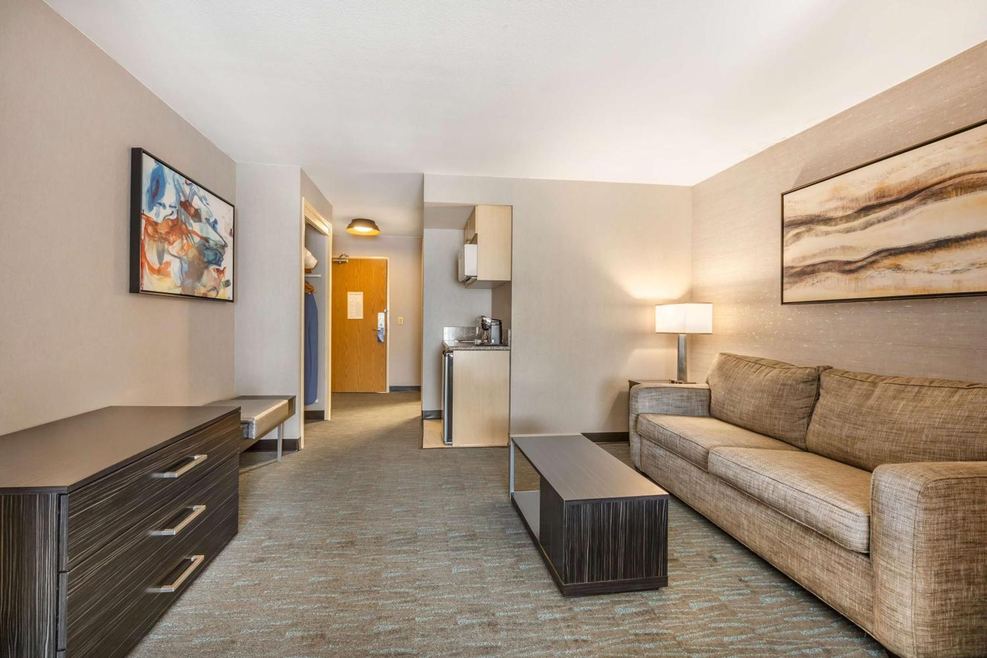 Best Western Plus North Las Vegas Inn & Suites Exterior foto